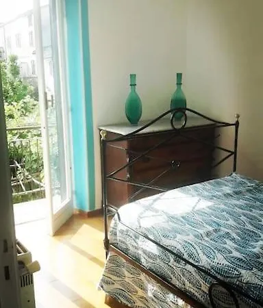 Casa La Rondine. Un Panorama Sospeso Sulla Natura
