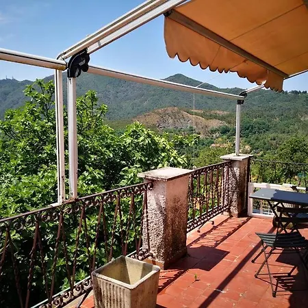 Casa La Rondine. Un Panorama Sospeso Sulla Natura * Carro