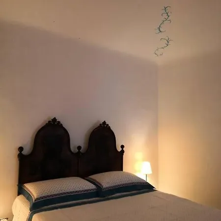 Casa vacanze Casa La Rondine. Un Panorama Sospeso Sulla Natura